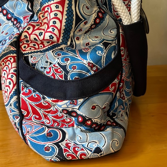 Vera Bradley Anchor Tote in blue Seaside Paisley with rope handles - Picture 4 of 9